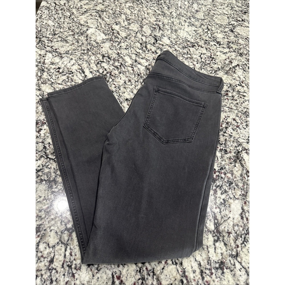 TRUE CLASSIC Stretch Jeans  Mens. Charcoal  Denim  36×33